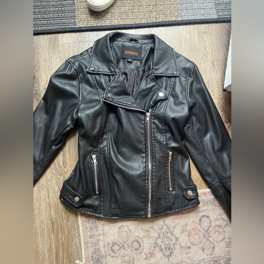 Slim Fit Leather Jacket Medium